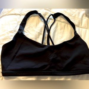 Lululemon Solid Black Strappy Sports bra